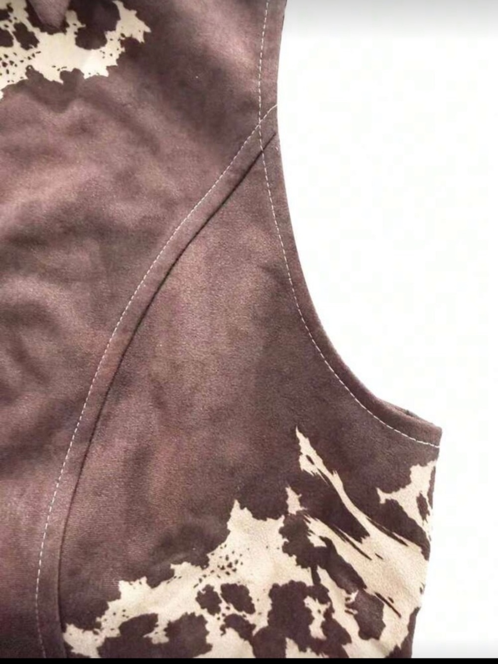 Brown & Cream Cowhide-Print Sleeveless Vest - Picture 4 of 4